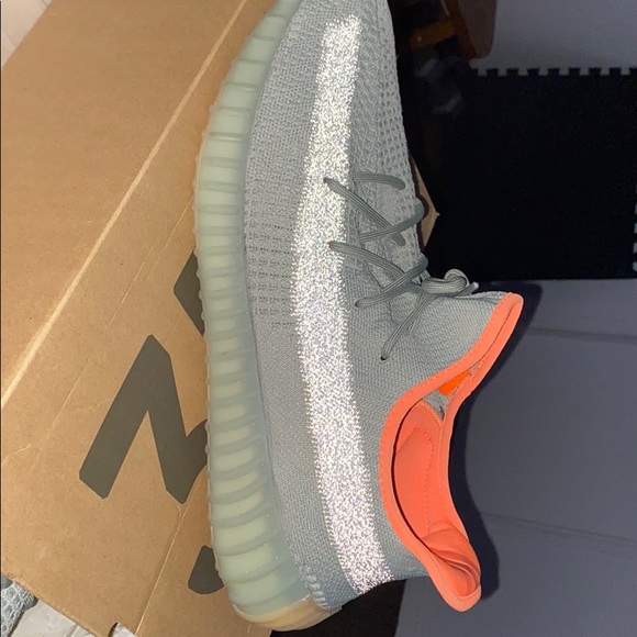Adidas yezzy boost 350 v2 desert sage - Picture 6 of 7